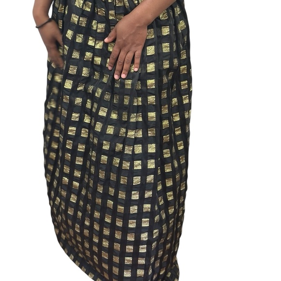 RARE Vintage Eugene Alexander  Black and Gold Gown - Picture 10 of 16